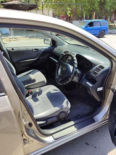 step wgn: Honda Civic: 2003 г., 1.5 л, Автомат, Бензин, Хэтчбэк — 9