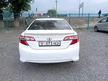Toyota: Toyota Camry: 2013 г., Автомат, Бензин, Седан — 5