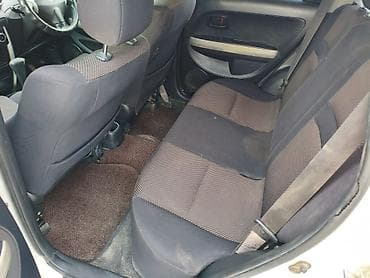 Toyota Ist: 2003 г., 1.5 л, Автомат, Бензин, Хэтчбэк — 8