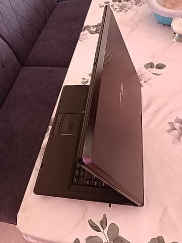 магнитола на авто: Ноутбук ASUS, классический Характеристики и особенности: - Экран — 3