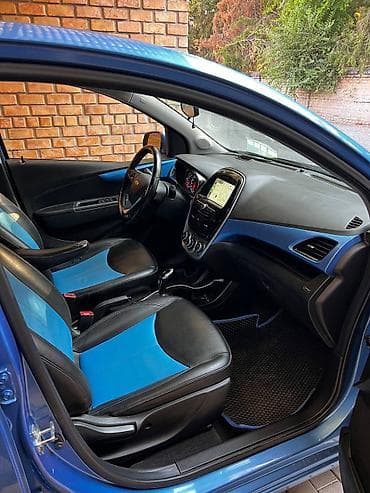 1: Chevrolet Spark: 2016 г., 1 л, Вариатор, Бензин, Хэтчбэк — 5