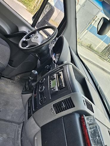 daf cf: Mercedes-Benz Спринтер: 2008 г., 3 л, Автомат — 3