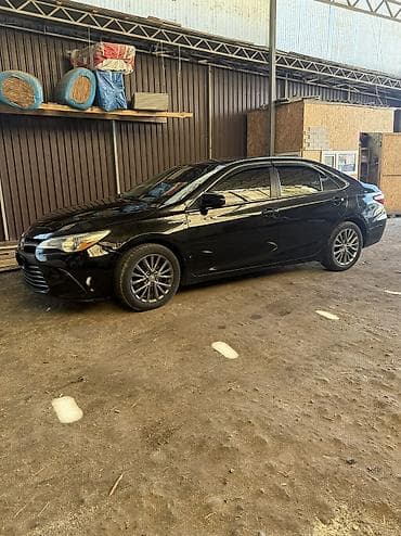 bmw x5 2017: Toyota Camry: 2015 г., 2.5 л, Автомат, Гибрид, Седан — 8
