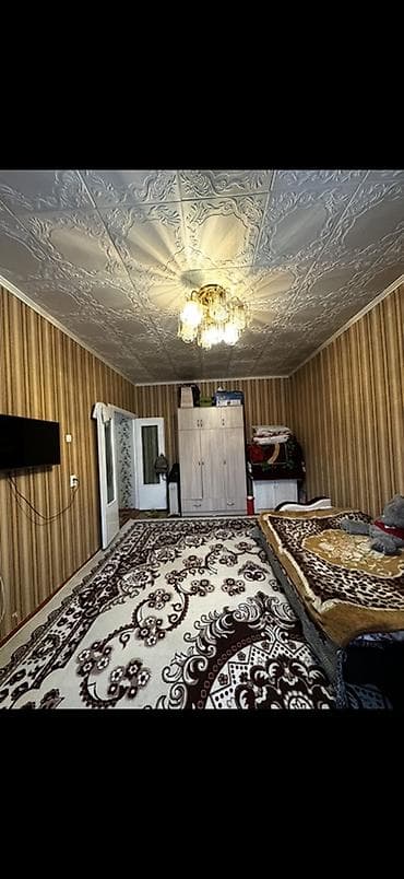 105: 1 комната, 36 м², Аламедин-1 мкр 105 серия, 2 этаж, Старый ремонт — 1
