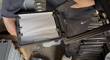 Казан с печью для улицы (очаг) + аксессуары Описание: - Чугунный