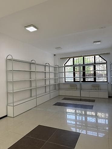 полки стеклянные: Металлические стеллажи для магазина/шоурума - Конструкция: модульная — 2