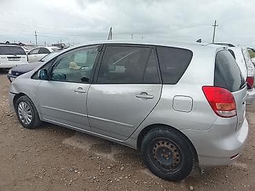 тоета надиа: Toyota Nadia: 2004 г., 1.5 л, Автомат, Бензин, Минивэн — 5