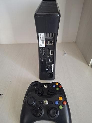 купить sony playstation 1: Игровая консоль Xbox 360 (Slim) Комплектация: - Консоль Xbox 360 — 2