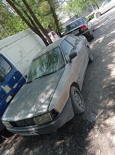 a4 b5: Audi 80: 1990 г., Седан — 5