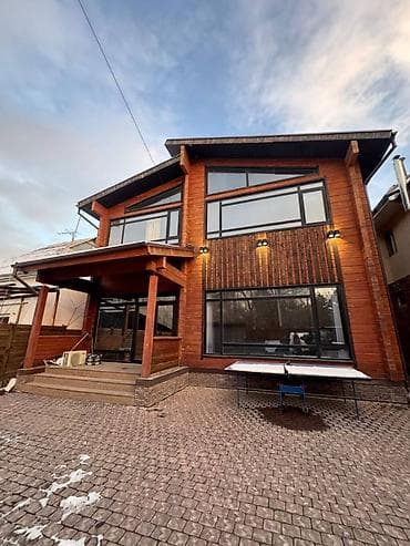 дом продаётся бишкек: Дом, 250 м², 5 комнат, Агентство недвижимости, Евроремонт — 1