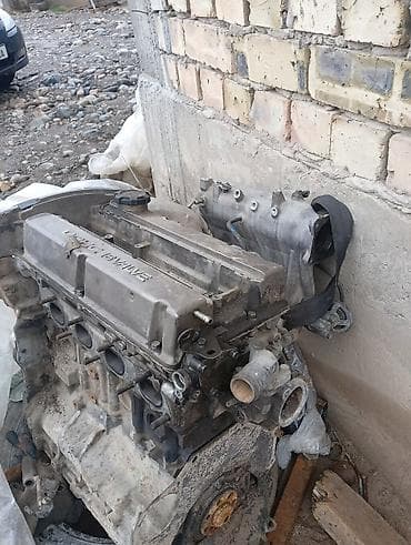 16v: Бензиновый мотор Mitsubishi 2 л — 2