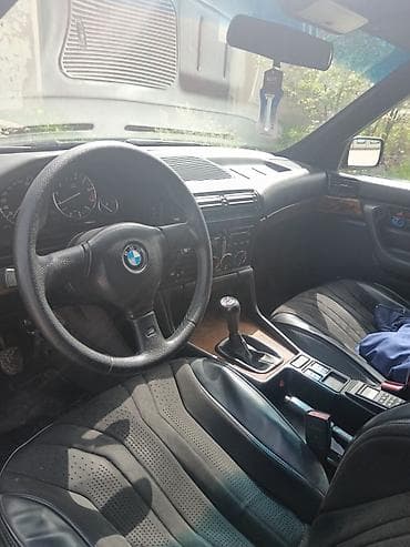 BMW: BMW 5 series: 1990 г., 2.5 л, Механика, Бензин, Седан — 4