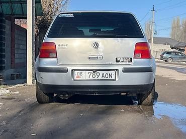 mercedes benz e class: Volkswagen Golf: 1999 г., 1.6 л, Механика, Бензин, Хэтчбэк — 3