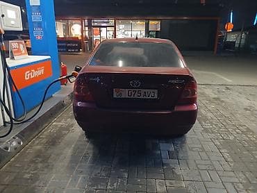 Toyota: Toyota Corolla: 2004 г., 1.6 л, Механика, Бензин, Седан — 4