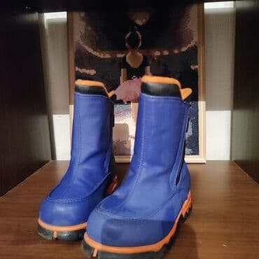 обувь на девочку: Фирменная обувь качество отличное почти новый — 2