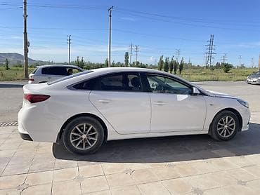 kia k5 2015: Hyundai Sonata: 2019 г., Автомат, Газ — 3
