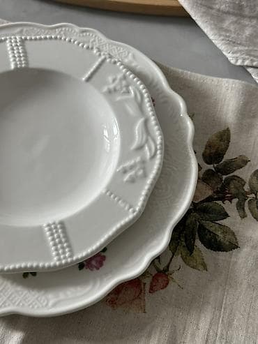 посуда для кухни: Продаю новую посуду, качество отличное. Керамика плотная, глазурь — 3