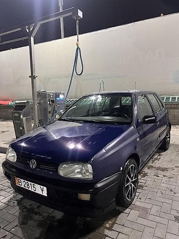 купить вента: Volkswagen Golf: 1995 г., Механика, Бензин, Хэтчбэк — 1