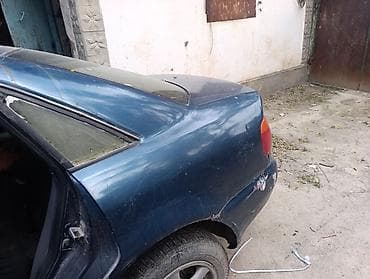 Унаа: Audi A4: 1995 г., 1.6 л, Бензин, Седан — 8