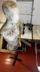 шиномонтажное оборудование для грузовых автомобилей бу: Манекен Взрослый женский, Материал: Дерево, Б/у — 9