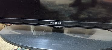 Телевизор Samsung LED, модель UE40EH5000W - Диагональ 45" -