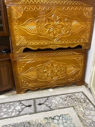 резные кровати из дерева: Сундук, Для белья, Дерево, цвет - Коричневый — 1