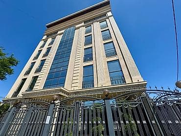 фурманова 23: Аренда офисов, 45 м², В бизнес центре, 1 линия, С видом на горы, С системой безопасности — 1