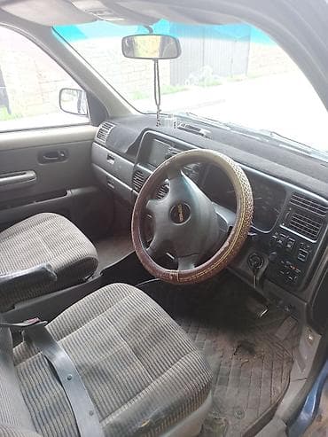 step 2: Honda Stepwgn: 1996 г., Минивэн — 6