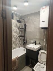 дом и магазин: 2 комнаты, 46 м², 104 серия, 2 этаж, Евроремонт — 6