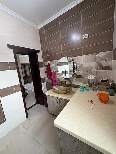 артез: 210 м², 6 комнат, Без подселения — 5