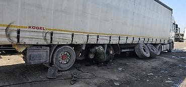 тандем притсеп: Тягач, DAF, 2019 г., Тентованный — 9