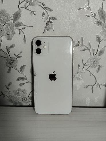 iphone pro 13: IPhone 11, Б/у, 128 ГБ, Белый — 1