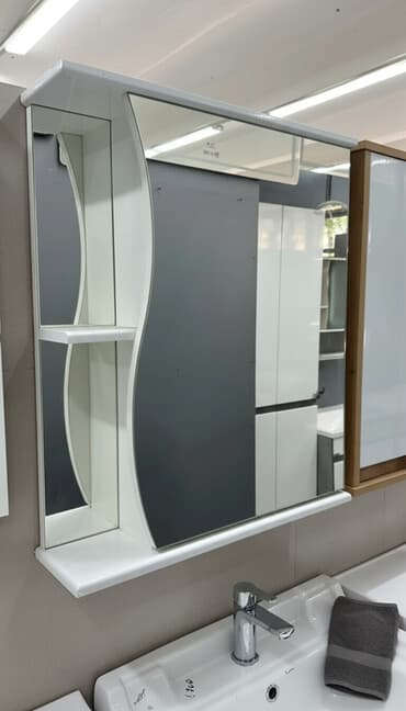 шкафчик с зеркалом в ванную: Шкаф для ванной, С зеркалом, МДФ — 1