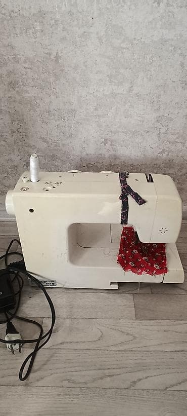 машинка б у: Швейная машина Leader, Электромеханическая — 2