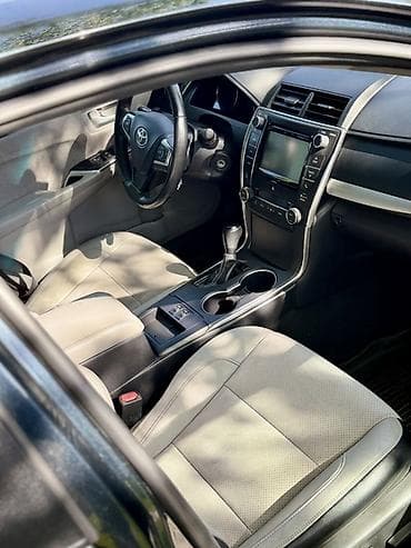камири: Toyota Camry: 2017 г., 2.5 л, Автомат, Бензин, Седан — 6