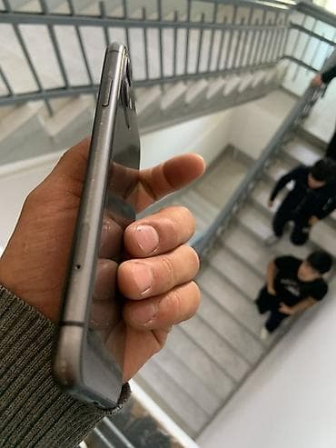IPhone 11, 64 ГБ, Черный, Защитное стекло — 1