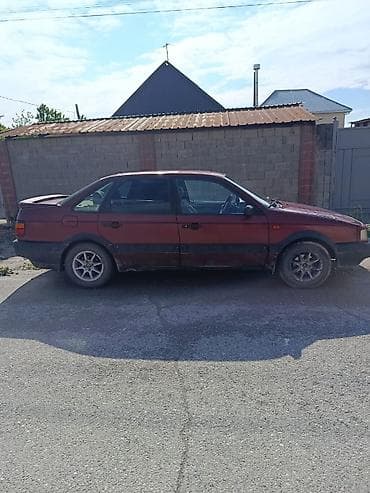 mitsubishi eclipse: Volkswagen Passat: 1992 г., Механика, Бензин, Седан — 1