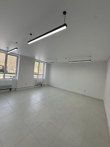 недвижимость каракол: Сдаю Аренда офисов, 94 м², В бизнес центре — 8