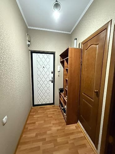 3 комнаты, 81 м², ул. Московская / Ибраимова 106 серия, 2 этаж