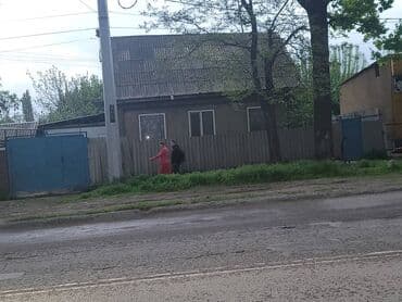 продаю дом под бизнес кызыл аскер бишкеке: Сатам Иштеп жаткан 90 кв. м — 2