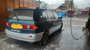 Toyota Ipsum: 1997 г., Автомат, Бензин, Минивэн — 7