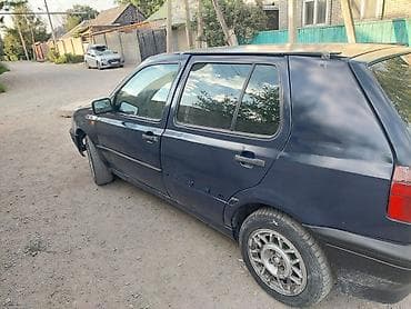 fit shuttle: Volkswagen Golf: 1993 г., Хэтчбэк — 4