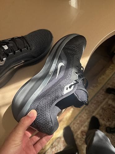 Мырзалардын бут кийими: Эркектердин кроссовкасы, 42, Nike, Жаңы, түсү - Кара — 2