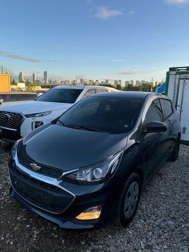 шипованные шины б у: Chevrolet Spark: 2019 г., 1 л, Автомат, Бензиновая, Хэтчбэк — 6