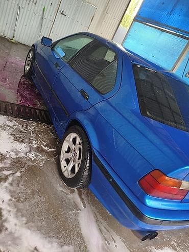 на морниг чехол: BMW 3 series: 1993 г., 2.5 л, Механика, Бензин, Седан — 7