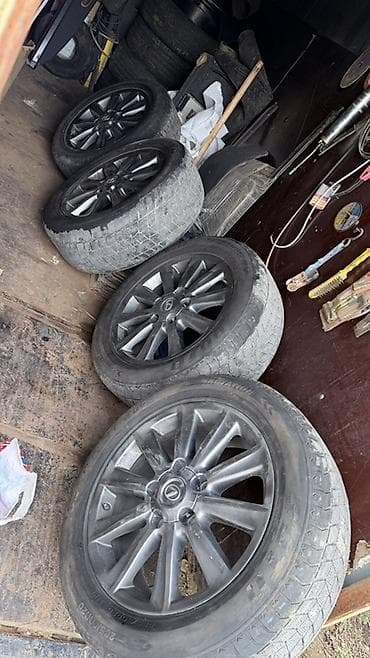 куплю toyota land cruiser: Колеса в сборе 265 / 50 / R 20, Зимняя шипованная, Комплект, Внедорожные (АТ/МТ), Литые, отверстий - 5 — 1