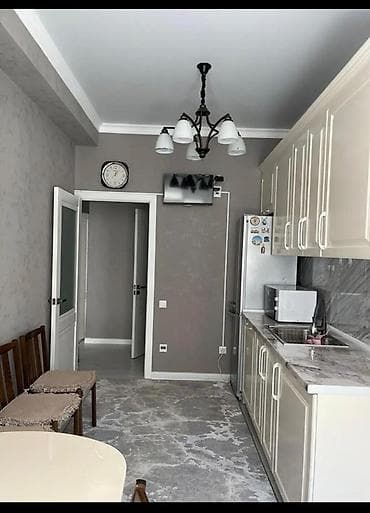 сутучный квартира: 🔥 СРОЧНО ПРОДАЁТСЯ 2-КОМНАТНАЯ КВАРТИРА! 📍 Южная Магистраль, Бишкек 🏢 — 1