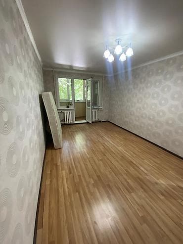 9мкр: 3 комнаты, 58 м², 9 мкр 104 серия, 2 этаж — 4