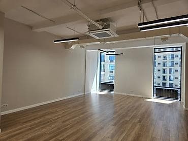 Аренда офисов, 57 м², В бизнес центре, 1 линия, С системой безопасности, С юридическим адресом