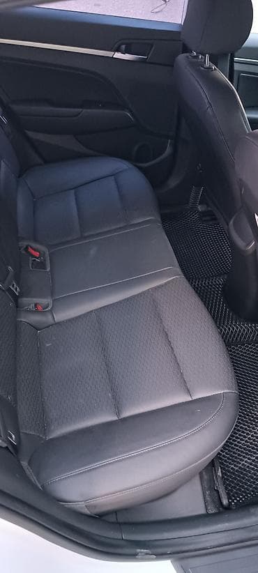 lancer 9: Hyundai Avante: 2019 г., 1.6 л, Вариатор, Бензин, Седан — 8